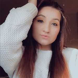 Meet your Posher, Hope